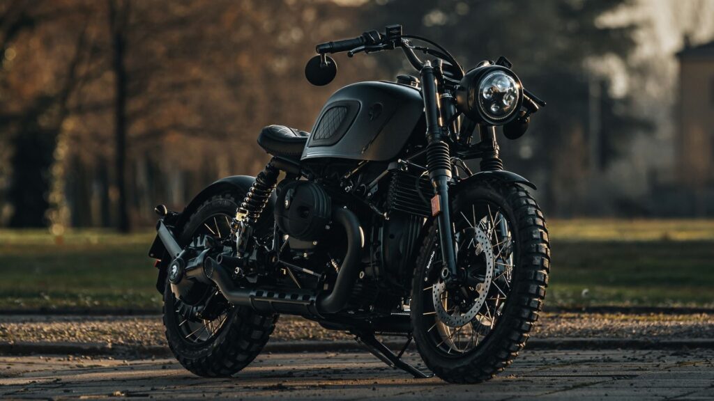 Check Out This Sexy Scrambler Based On The BMW R nineT