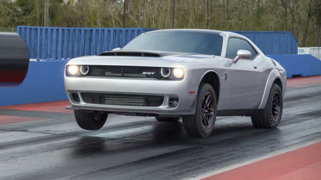 Dodge Challenger SRT Demon: Top Speed And Specifications