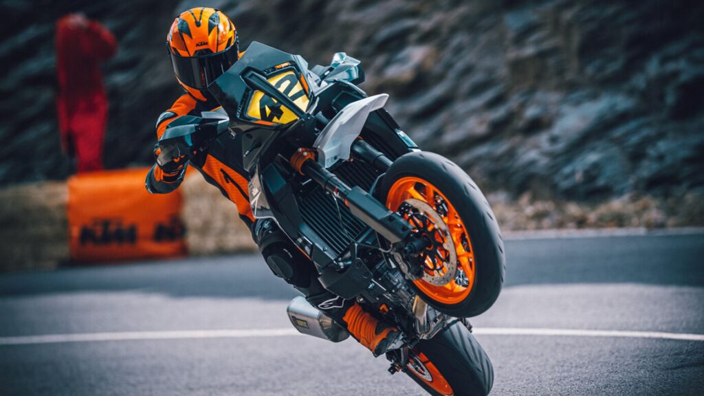 10 Reasons Why KTM’s New 890 SMT Lives Up To Expectations