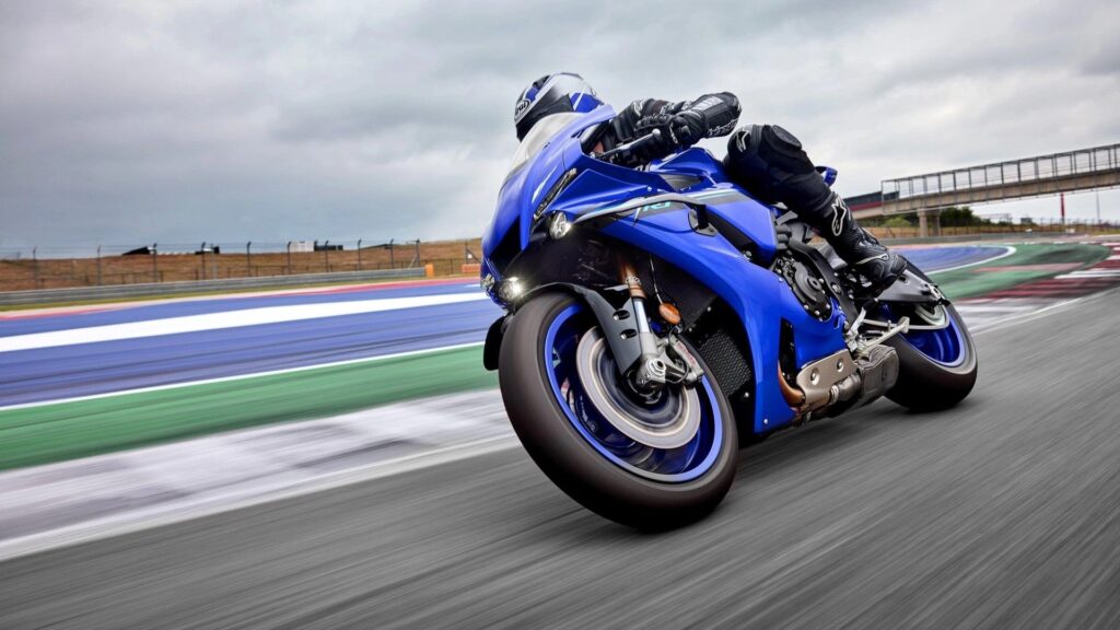 10 Key Highlights Of The New Yamaha YZF-R1