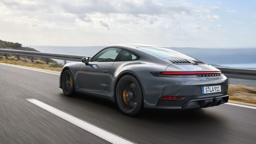 2025 Porsche 911 Carrera GTS and Carrera Cabriolet Reveal Walkaround