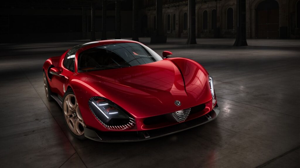 2024 Alfa Romeo 33 Stradale Reveal