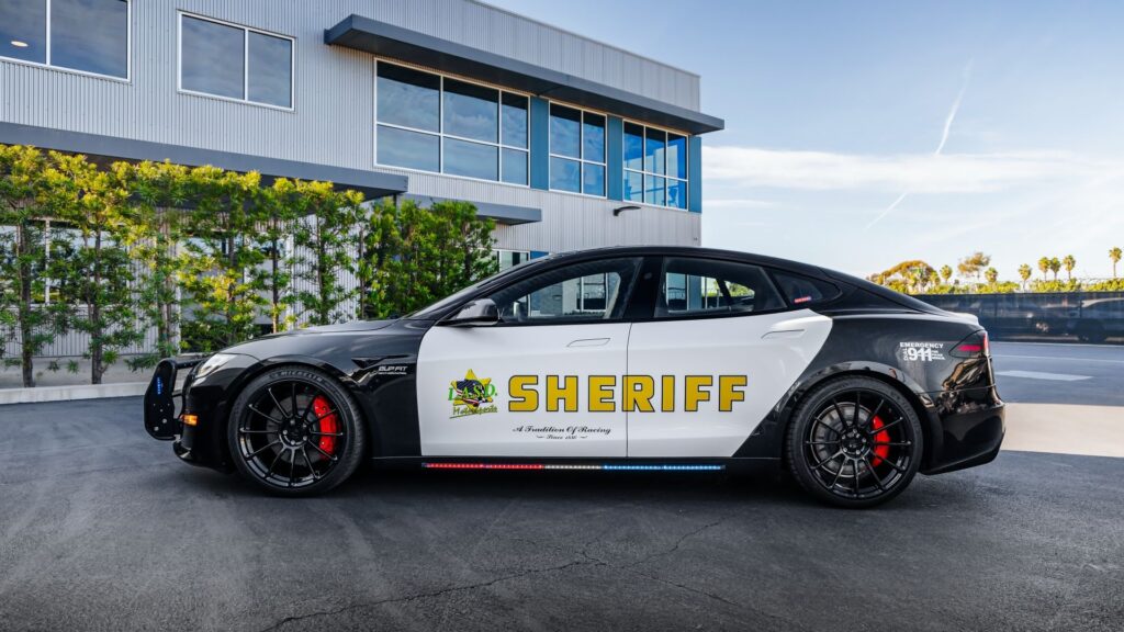This Sheriff’s Car Based On One Of The Fastest EVs Is Every Criminal’s Nightmare