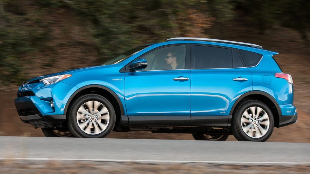 The 7-Year-Old Toyota Hybrid SUV That You Should Buy Used