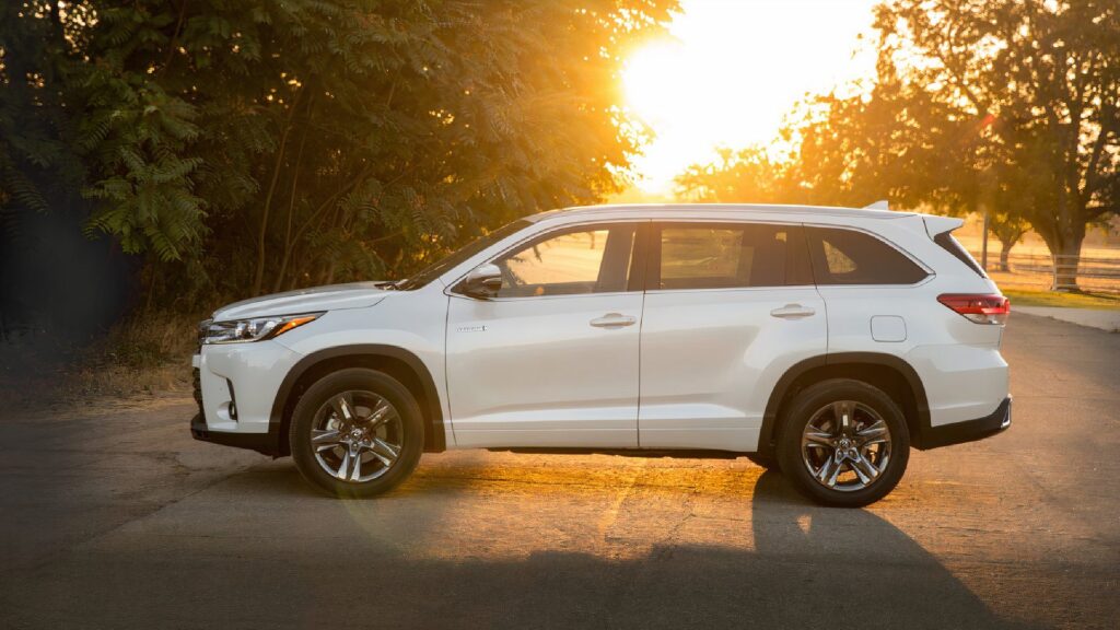 The 5-Year-Old Toyota Hybrid SUV That You Should Buy Used