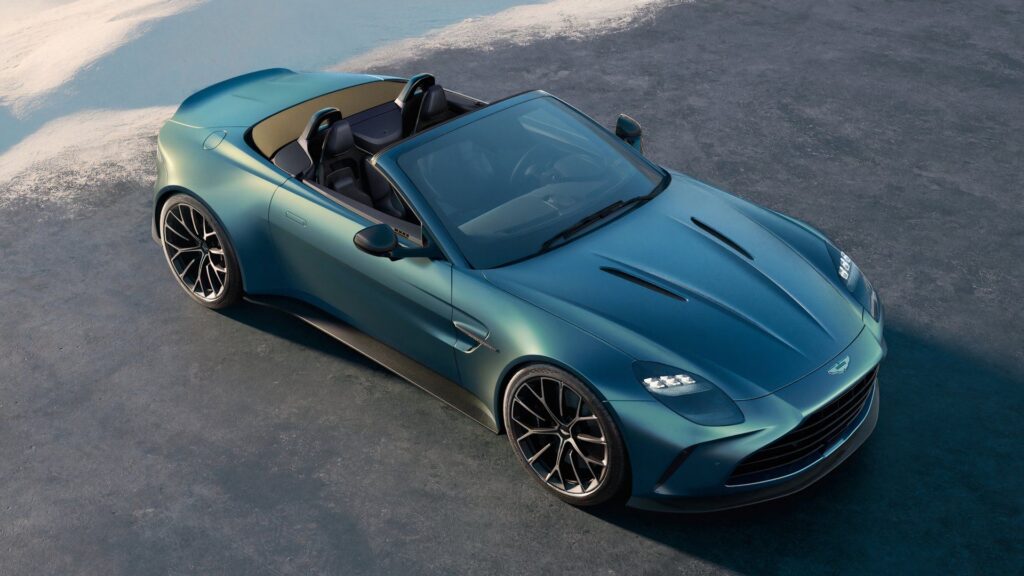 Aston Martin Backtracks On Electric Car Initiatives, Will Stick To ICE And Invest In PHEVs