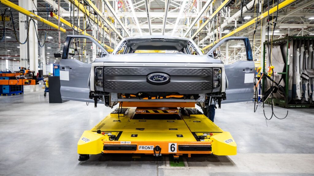 Ford Developing EREVs Amid Electric Truck Uncertainty