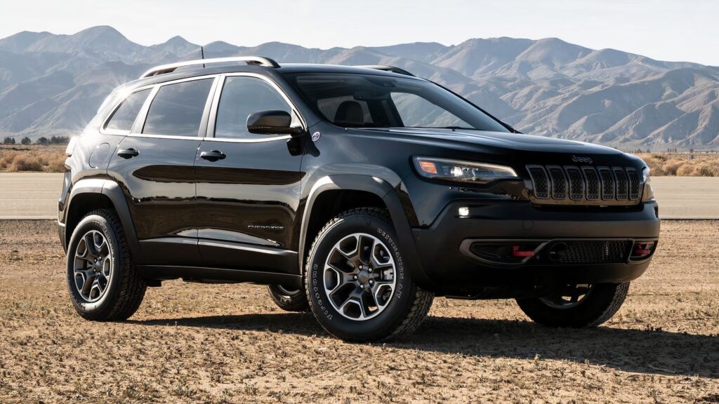 Subsequent-Gen Jeep Cherokee To Get EV And ICE Energy