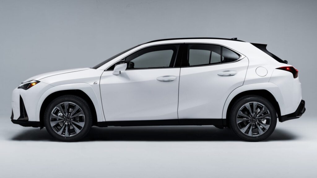 Why This Hybrid Is A Hidden Gem In The Used SUV Market