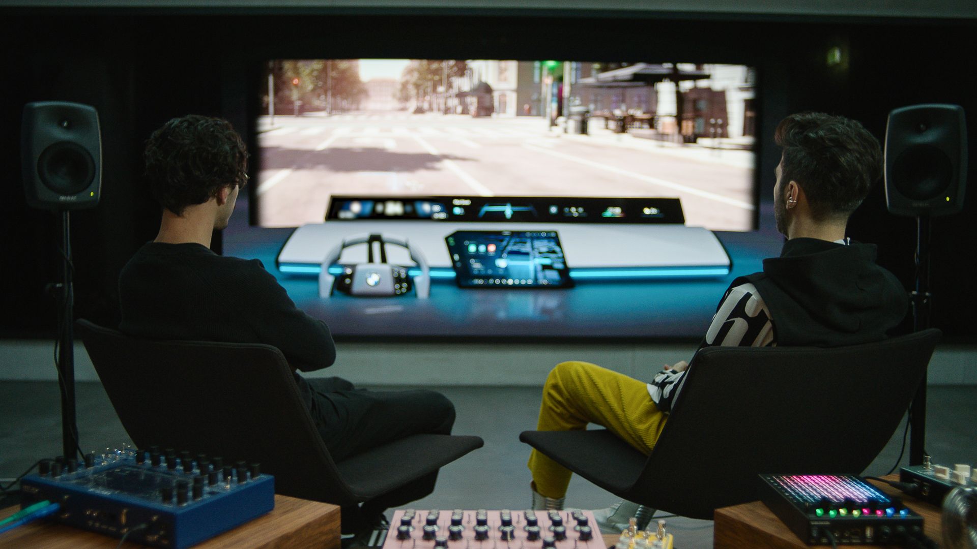 BMW Teases “Particular Driving Sounds” Created For Neue Klasse