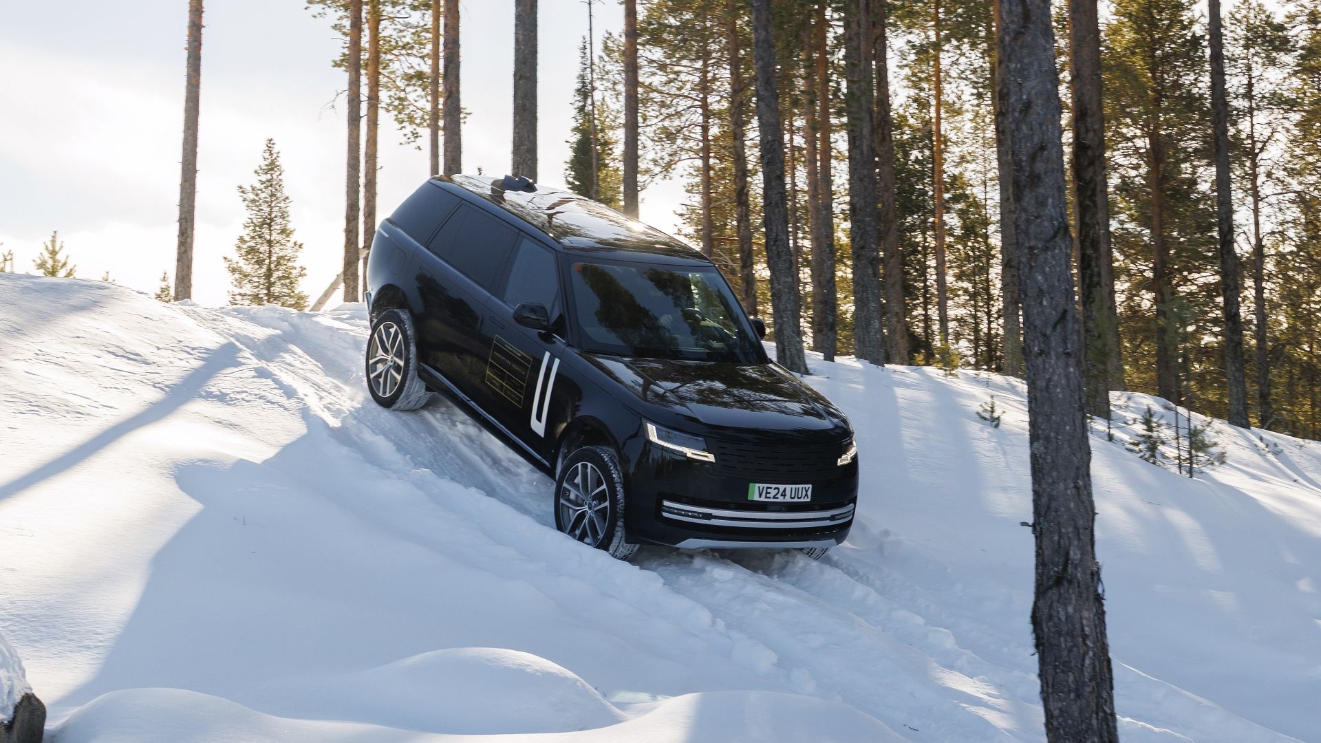 Vary Rover Electrical Punished In The Arctic Circle