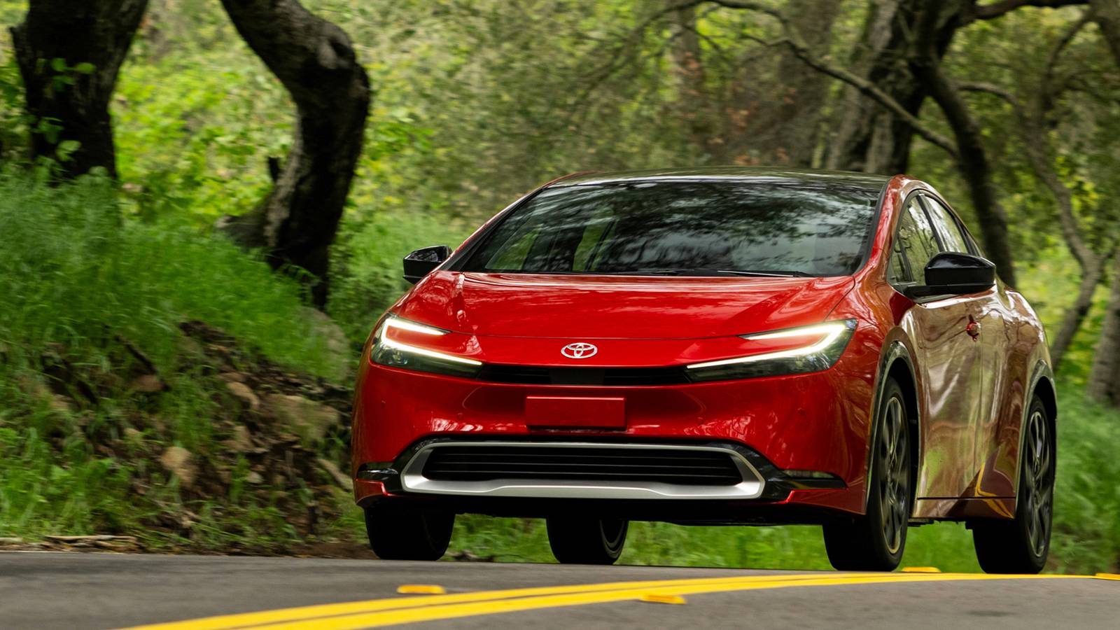 5 Hybrids That Hit 50 MPG And Nonetheless Really feel Quick On The Freeway